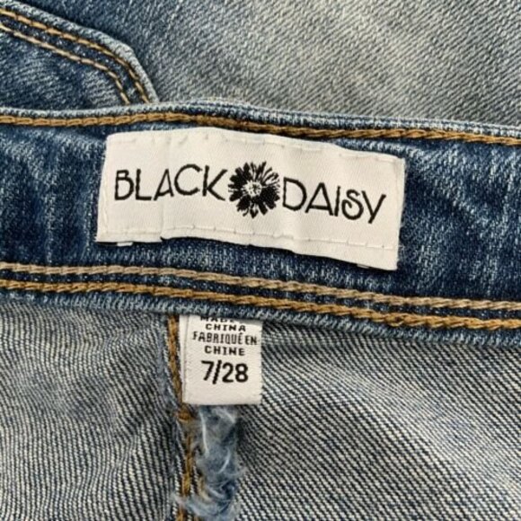 Black Daisy Jeans Size 7 Blue Relaxed Skinny Button Fly Jeans - Picture 3 of 8